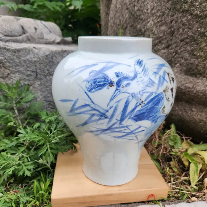 [BUNJANG] Celadon Porcelain Iron-Painted Bird and Flower Motif Vase / 청화백자 철화 조화문호