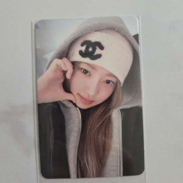 [BUNJANG] IVE Rei Secret Apple Music Daily Selfie Photocard / 아이브 레이 시크릿 애플뮤직 일상 셀카 포토카드
