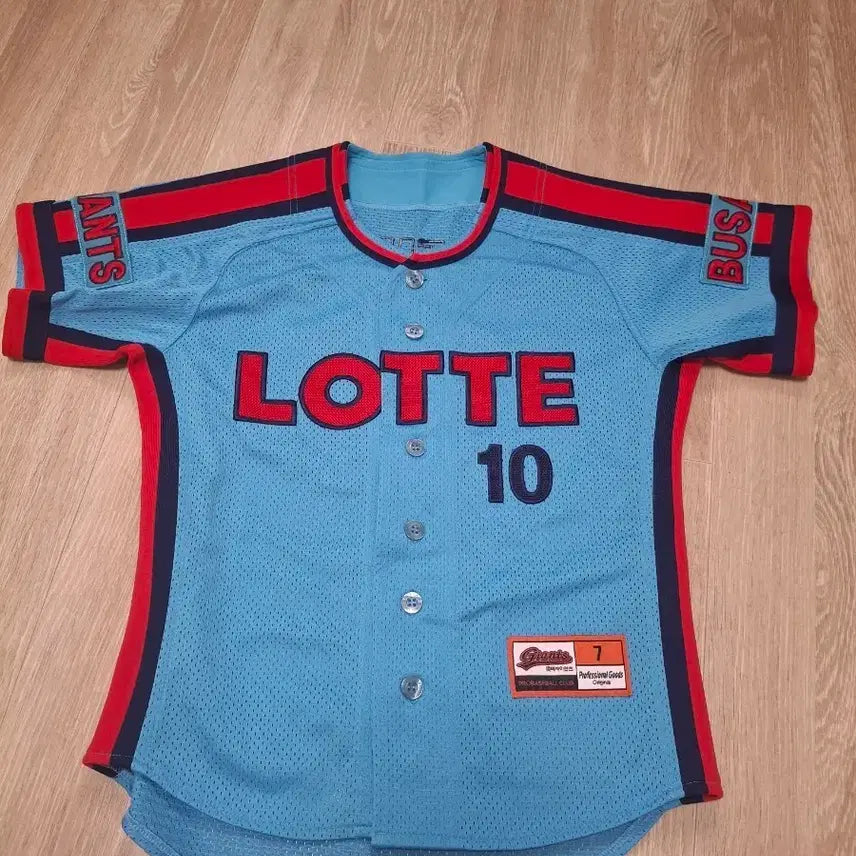 [BUNJANG] Lotte Giants Lee Dae-ho Professional Champion Smurf Size 44 Jersey / 롯데자이언츠 이대호 프로페셔널 챔피언 스머프 44사이즈 유니폼