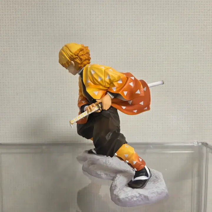 [BUNJANG] Demon Slayer Zenitsu Kotobukiya Figure / 귀멸의칼날 젠이츠 코토부키야 피규어 판매