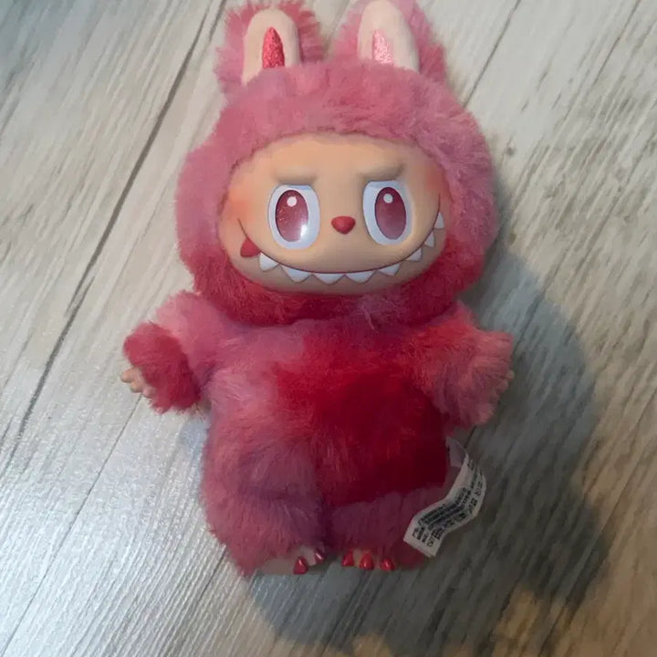 [BUNJANG] Labubu Red Love Plush (Authentic) / 라부부 레드 사랑 (정품)