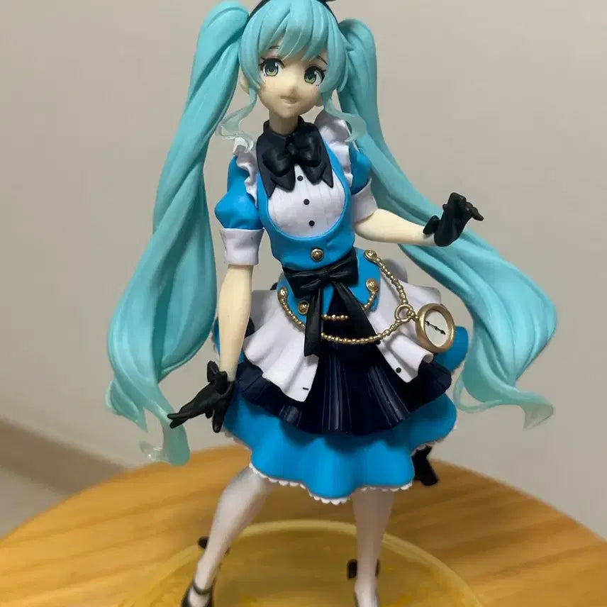 [BUNJANG] Hatsune Miku Taito Alice Ver. Figure / 하츠네 미쿠 타이토 앨리스 ver 피규어