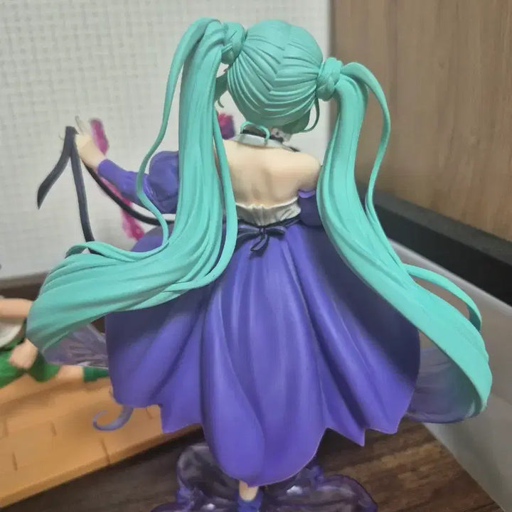 [BUNJANG] Hatsune Miku AMP+ Birthday 2024 Flower Version Figure / 하츠네 미쿠 AMP+ 버스데 이 2024 플라워 버전 피규어판매