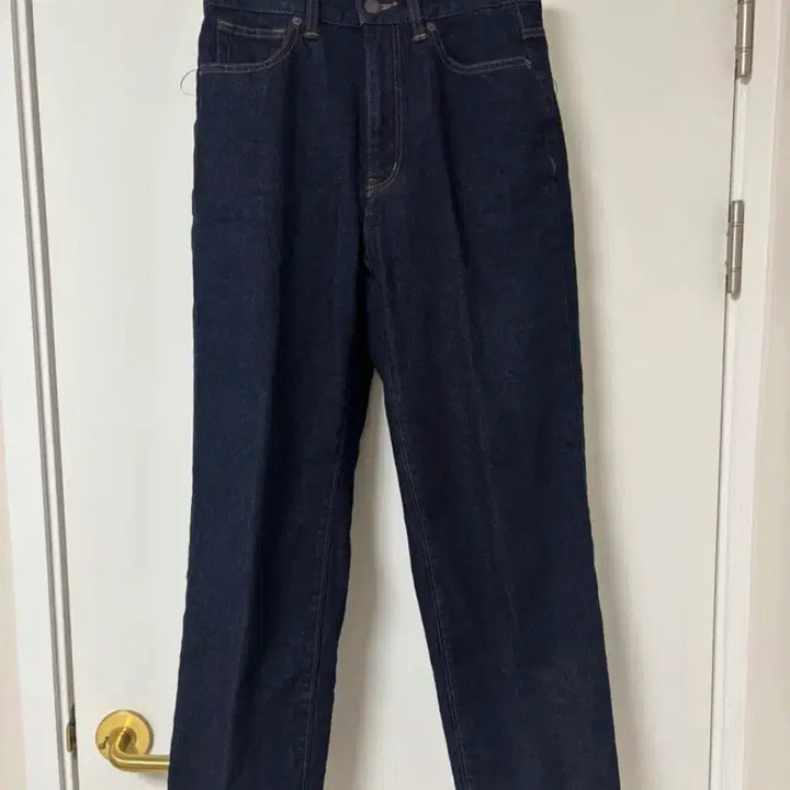 [BUNJANG] GU Straight Fit Jeans M / (새상품) GU 지유 청바지 일자핏 M
