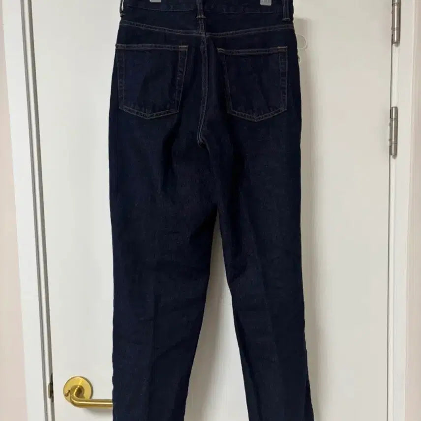 [BUNJANG] GU Straight Fit Jeans M / (새상품) GU 지유 청바지 일자핏 M