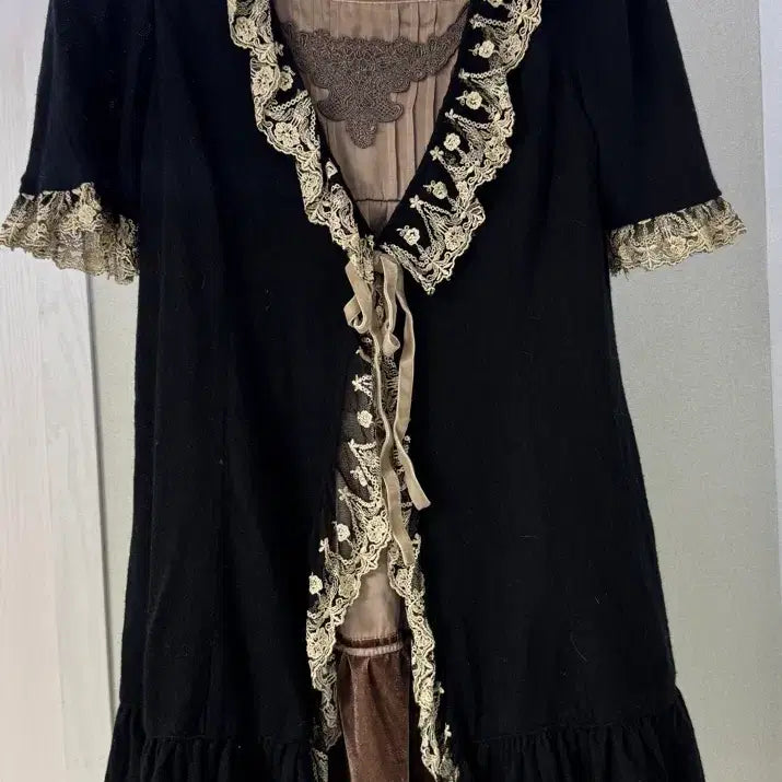 [BUNJANG] Axixfarm Layered Dress Gothic Antique / (착샷)엑시즈팜 레이어드 원피스 고스 고딕 앤틱 라떼갸루