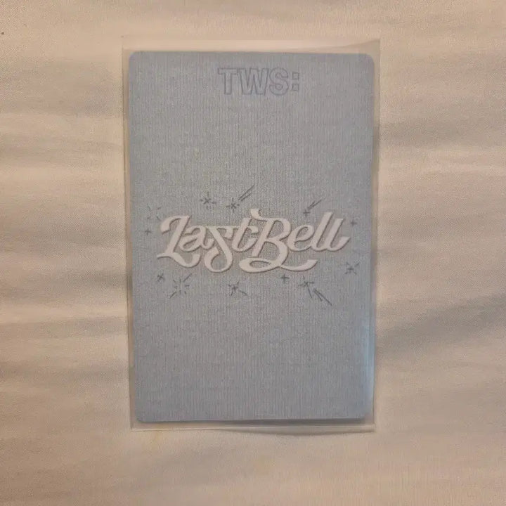 [BUNJANG] TWS Shinyu Last Bell Photocard (Weverse) / 투어스 신유 Last Bell 포카 (위버스)