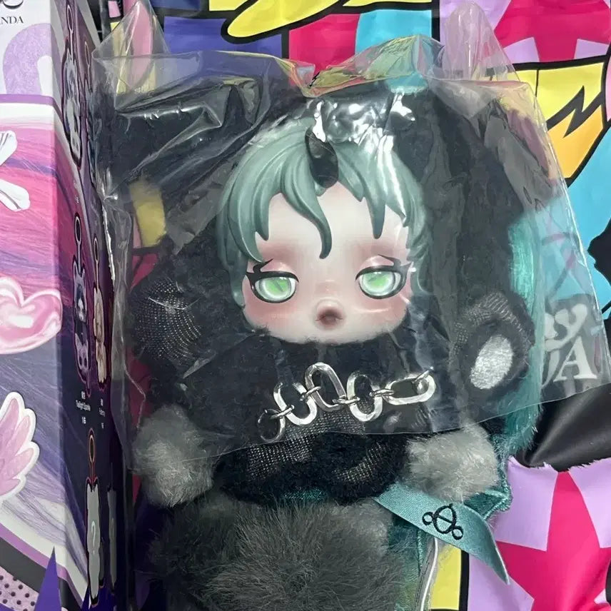 [BUNJANG] Pop Mart Skullpanda x My Little Pony Queen Chrysalis Secret Figure / 팝마트 스컬판다 마이리틀포니 퀸크리살리스 시크릿 새상품
