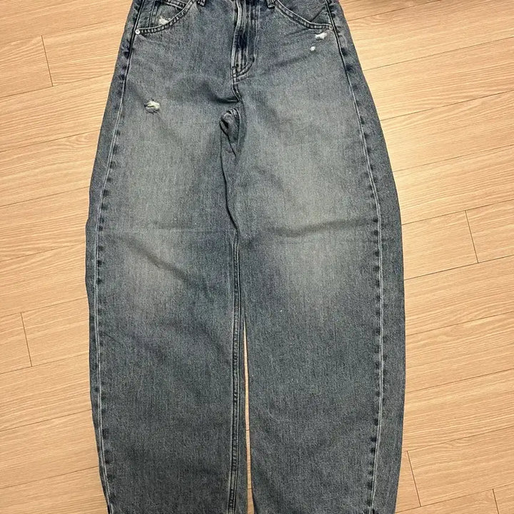 [BUNJANG] Uniqlo Beggy Curve Jeans / 유니클로 배기커브진