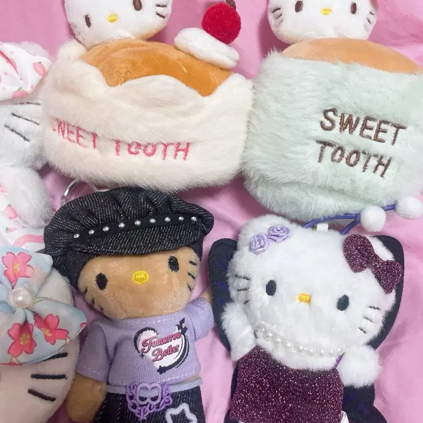 [BUNJANG] Sanrio Hello Kitty Doll Bundle Set / 키티 인형 일괄