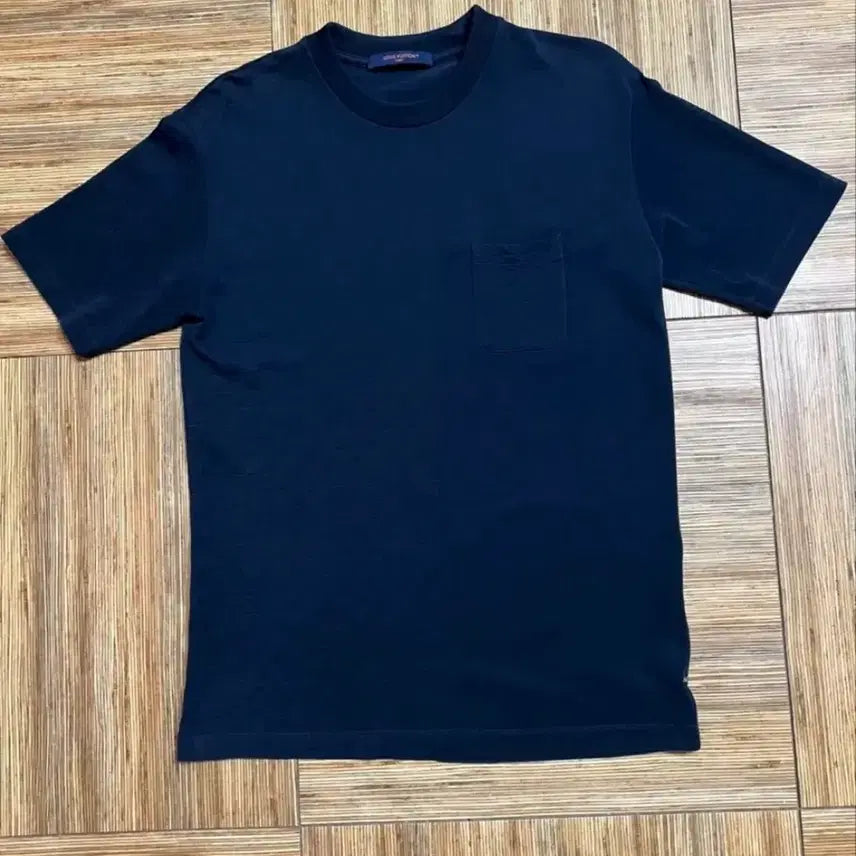 [BUNJANG] Louis Vuitton Damier Half Short Sleeve T-Shirt Navy L / 루이비통 다미에 하프 반팔 티셔츠 네이비 L