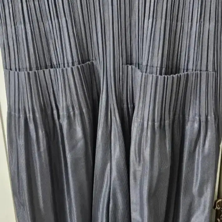 [BUNJANG] Pleats Please Fluffy Jumpsuit with Twist Style Blouse / (2)플리츠플리즈플러피 점프수트(덤 트위스트 스타일블라우스)