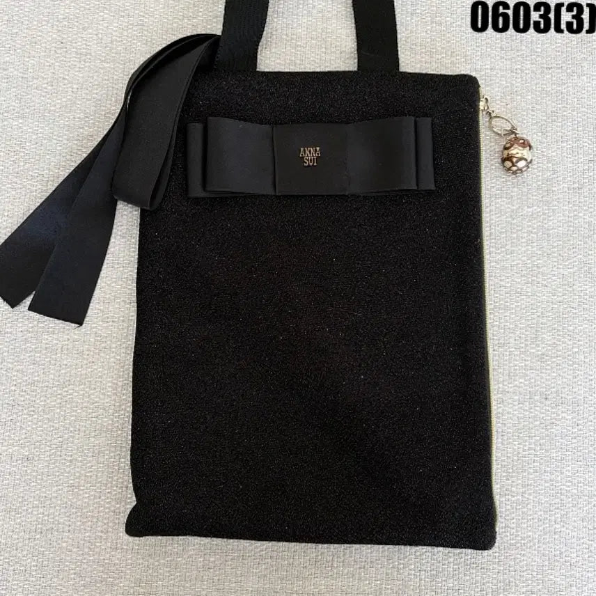 [BUNJANG] Anna Sui Black Pearl Tote Bag / 안나수이 블랙 펄 토트백 0603