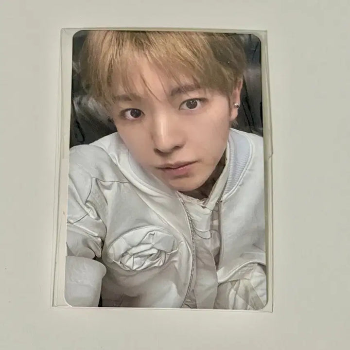 [BUNJANG] NCT WISH Yushi WISH NINI HOUSE Medium Doll Cushion Photocard / NCT WISH 위시니니 하우스 중형 인형 쿠션 유우시 포카