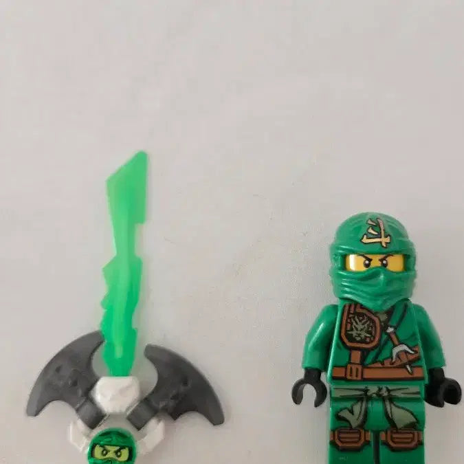 [BUNJANG] LEGO Ninjago Jungle Dojo Lloyd Action Figure / 레고 닌자고 정글 도복 로이드 판매합니다.