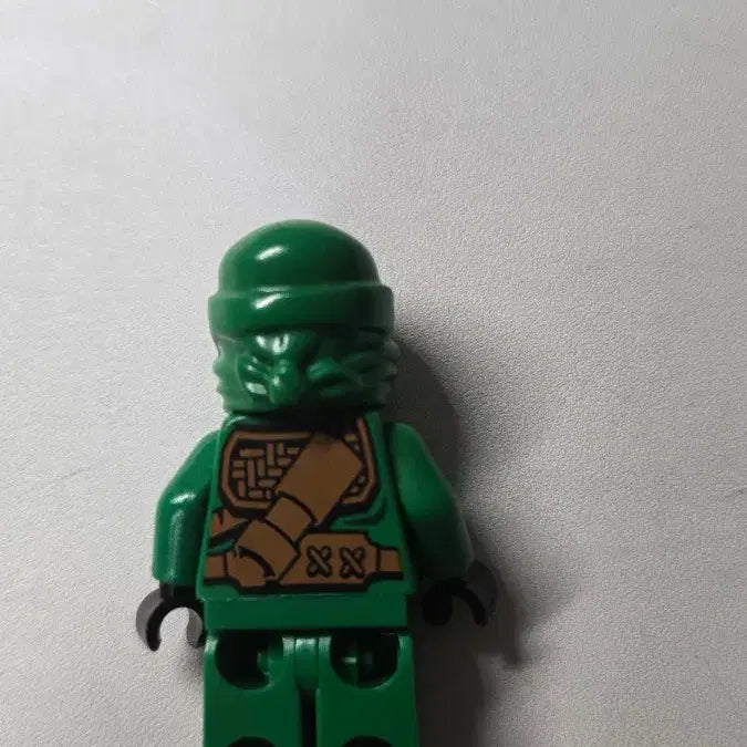 [BUNJANG] LEGO Ninjago Jungle Dojo Lloyd Action Figure / 레고 닌자고 정글 도복 로이드 판매합니다.