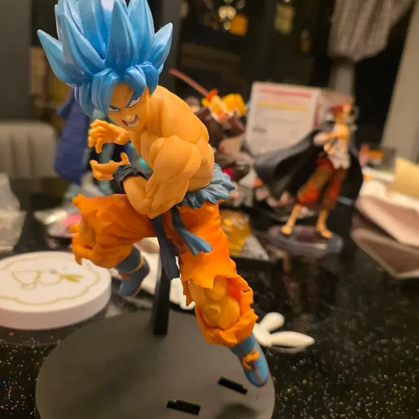 [BUNJANG] Dragon Ball Z Super Saiyan Blue Figure / 드래곤볼Z 피규어 슈퍼 사이어인 블루
