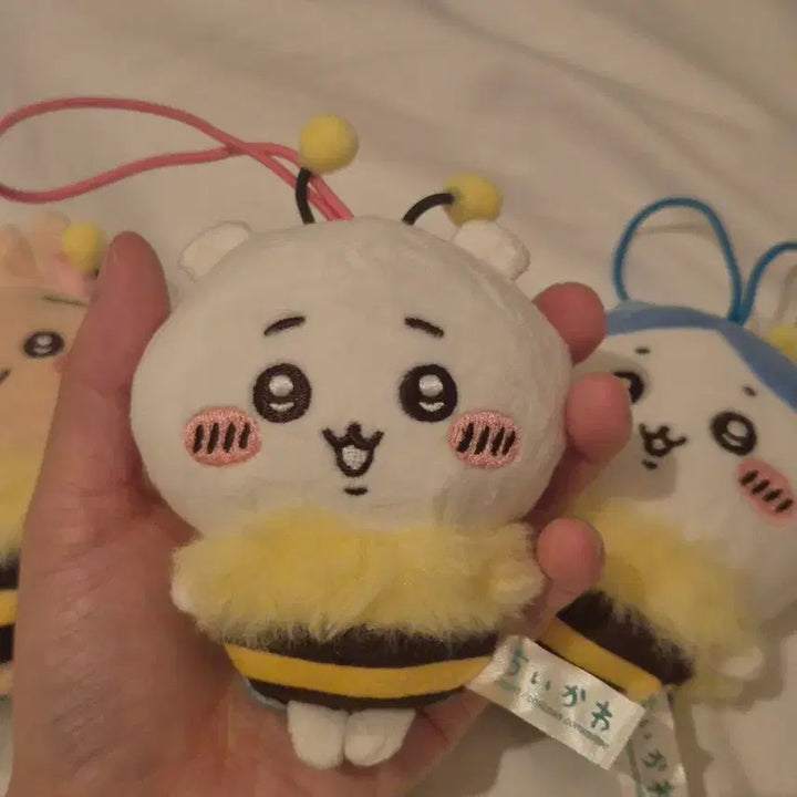 [BUNJANG] Chiikawa Honeybee Series Plush - Chikawa, Usagi, Hachiwale / 신상 치이카와 꿀벌 마코 우사기 하치와레