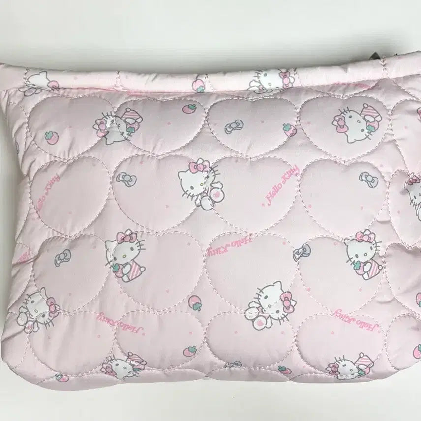 [BUNJANG] Sanrio Hello Kitty Quilted Heart Pouch / 산리오 키티 하트 퀄팅 파우치