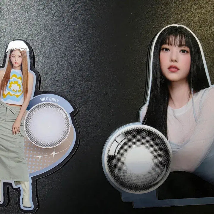 [BUNJANG] NewJeans Haerin OLens Mini Standee Set / 뉴진스 해린 오렌즈 미니등신대