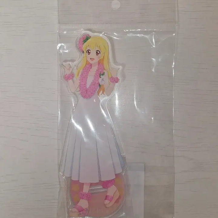 [BUNJANG] Aikatsu! Ichigo Rima Hawaiian Ver. Acrylic Stand / 아이카츠 아이엠스타 이치고 라임 하와이언즈 아크릴스탠드
