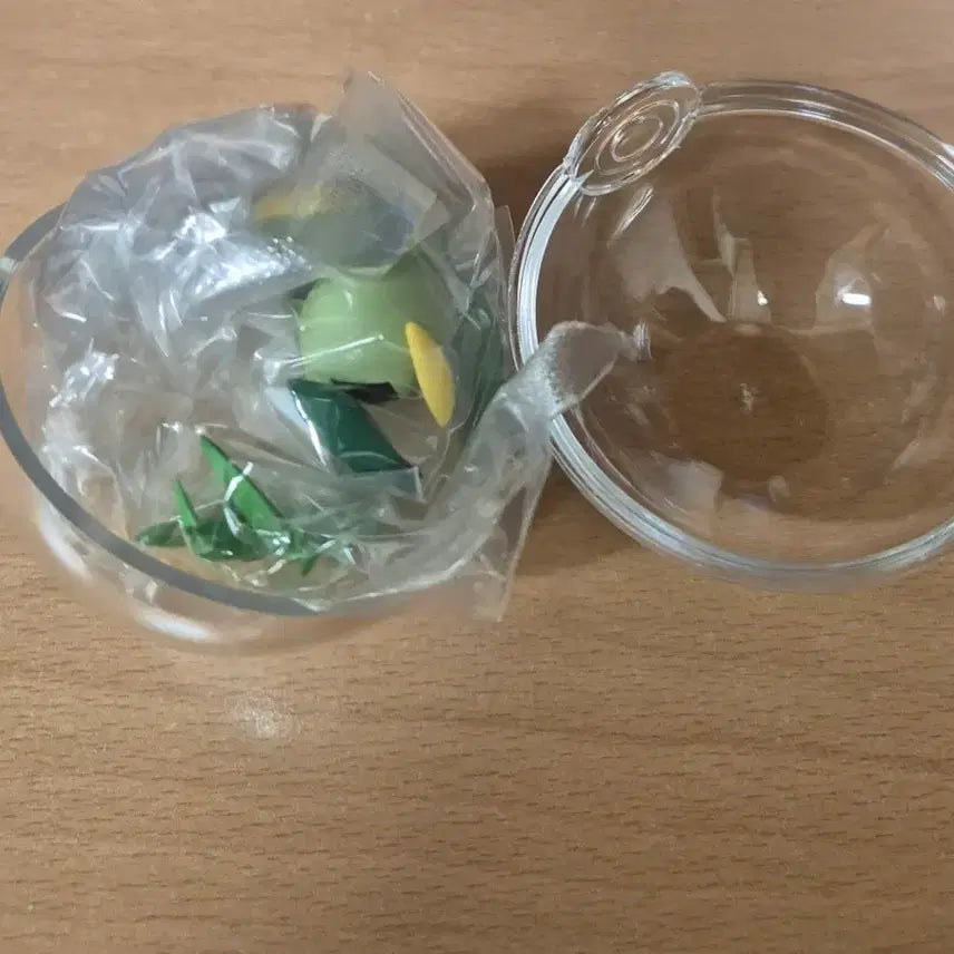 [BUNJANG] Pokemon Taraktar Pokémon Terrarium Figure / 포켓몬스터 꼴깍몬 리멘트 테라리움 피규어