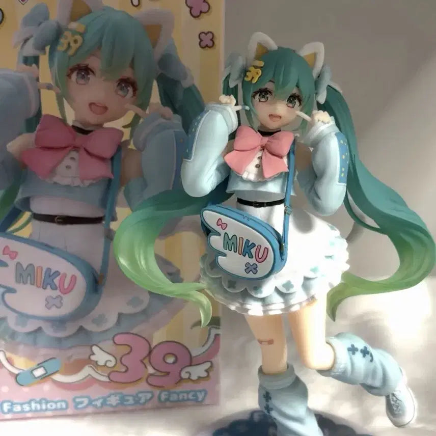 [BUNJANG] Taito Hatsune Miku Figure / 타이토 하츠네 미쿠 피규어 패션 팬시