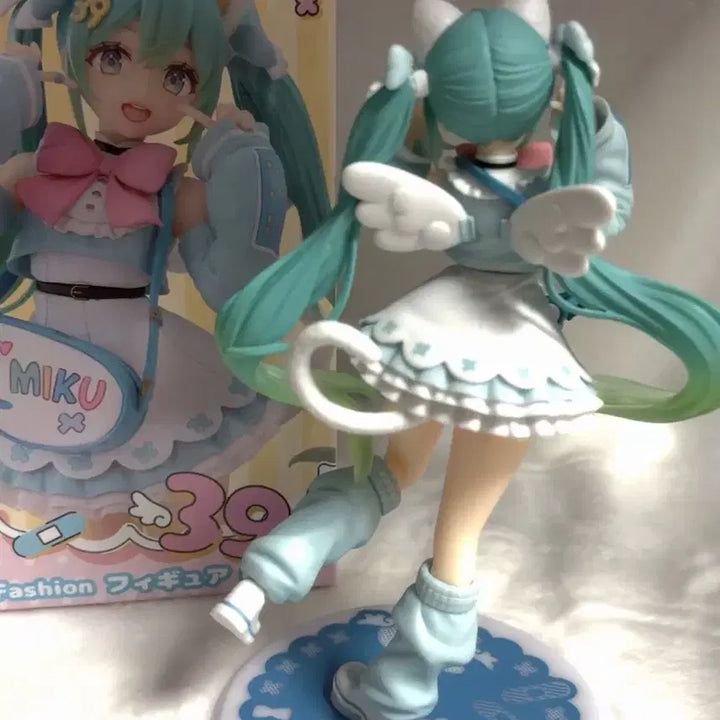 [BUNJANG] Taito Hatsune Miku Figure / 타이토 하츠네 미쿠 피규어 패션 팬시