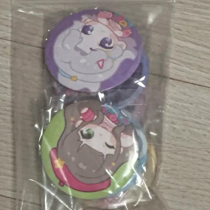 [BUNJANG] 2nd Generation Idols Popup Store POB Badge Set / 이세계아이돌 팝업 특전 뱃지 세트