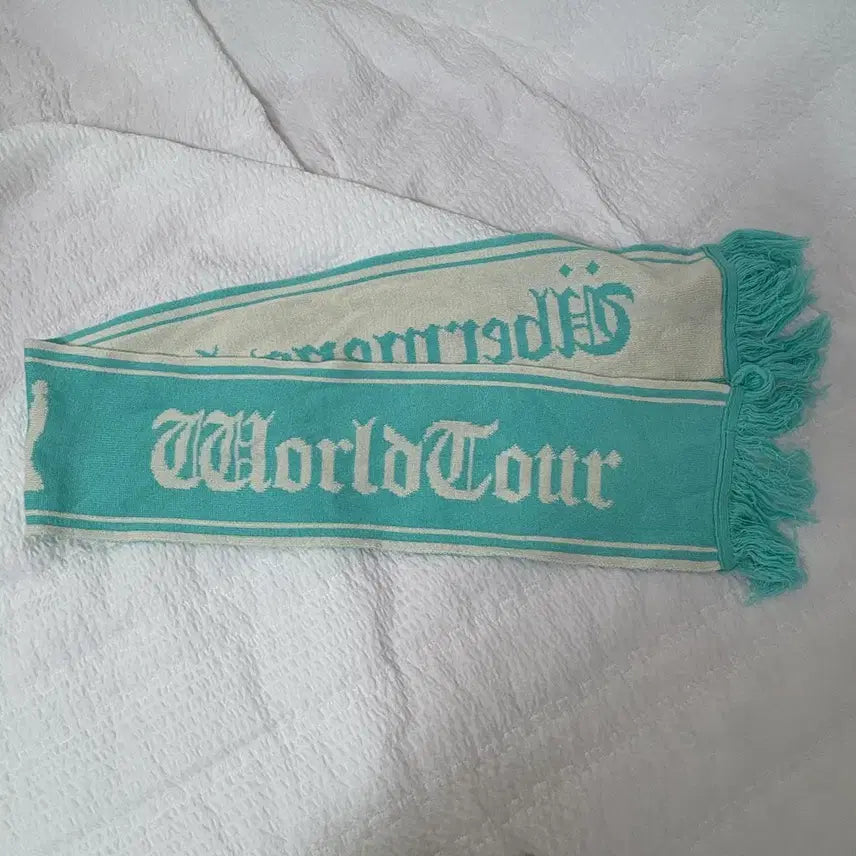 [BUNJANG] G-Dragon Concert Merchandise Scarf / 지드래곤 지디 머플러 목도리 콘서트 굿즈 권지용 민트 엠디