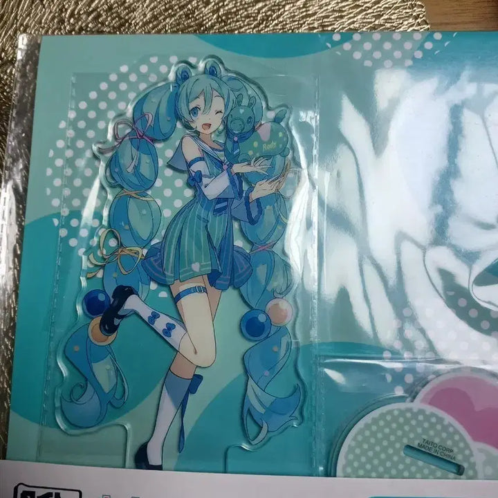 [BUNJANG] Hatsune Miku &amp; Kaito Acrylic Stand Set / C상 미쿠 H상 카이토 아크릴스탠드 2종일괄