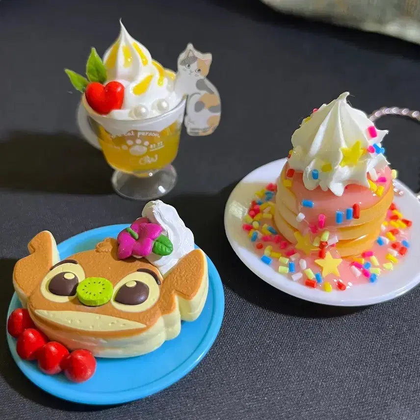 [BUNJANG] Stitch Dessert Miniature Pancake Parfait Bingsu Kit-Saten Set (3 Types) / 디저트 팬케이크 파르페 빙수 킷사텐 식완 가챠 미니어쳐 메지루시