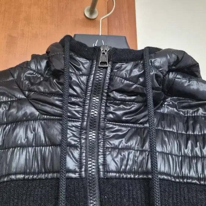 [BUNJANG] Moncler Hooded Zip-Up Jacket Black / (정품) 몽클레어 후드집업 블랙