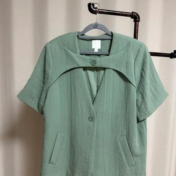 [BUNJANG] H&amp;M Short Sleeve Jacket / h&amp;m 반팔자켓 / ~66,77