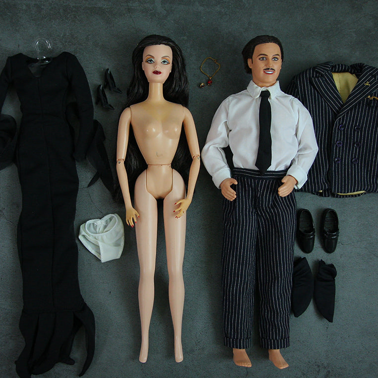 [BUNJANG] Adams Family Barbie Movie Ken &amp; Barbie Doll Set / Adams family barbie 영화 아담스 패밀리 바비 개봉 풀셋