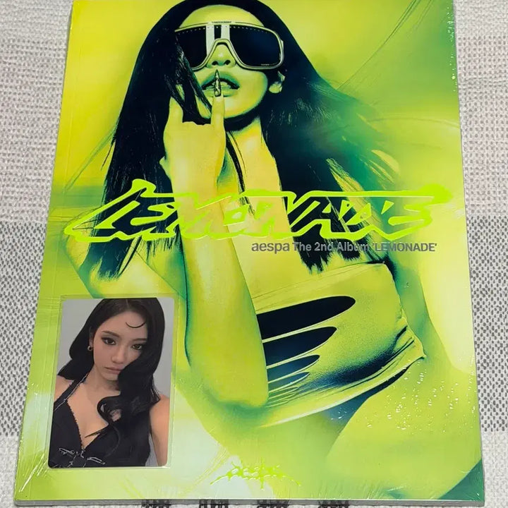 [BUNJANG] Aespa Lemonade Album &amp; Photocard Ningning Version / 에스파 레모네이드 앨범&amp;기간한정 포카 닝닝 버전+ 팝업 랜덤 포카