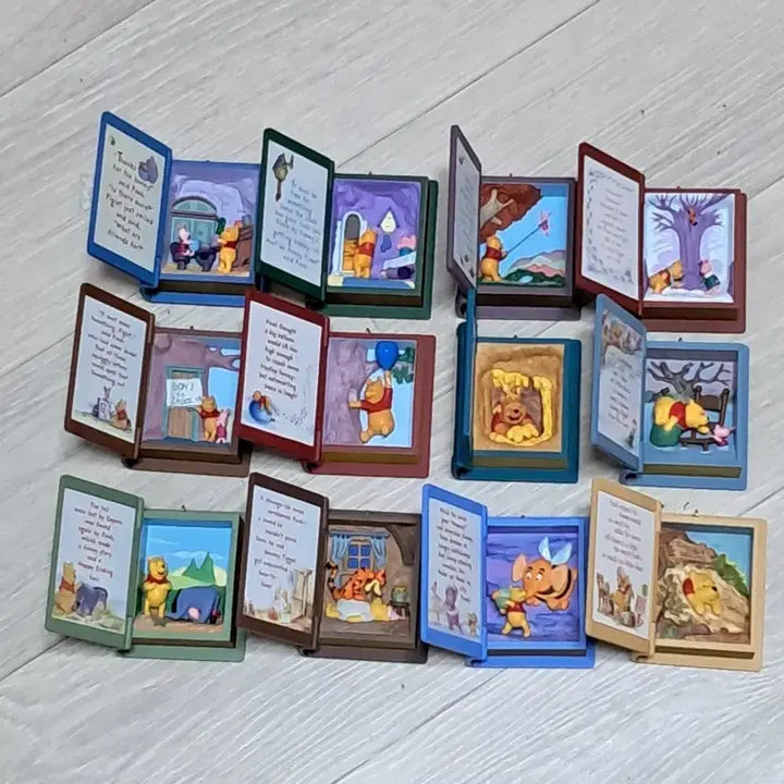 [BUNJANG] Hallmark Winnie the Pooh Book Ornament Set / 홀마크 곰돌이푸우 북 오너먼트 세트