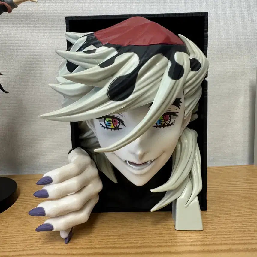 [BUNJANG] Demon Slayer Doma Bookshelf Figure (Unsealed) / 귀멸의 칼날 도우마 효코피그 hykofig