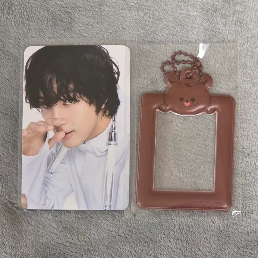 [BUNJANG] NCT 10th Anniversary Neo City Entrance Mission Haechan ID Photocard Holder / 원가)엔시티 10주년 네오그라운드 해찬 입장미션 포카 ID 포토홀더 판매
