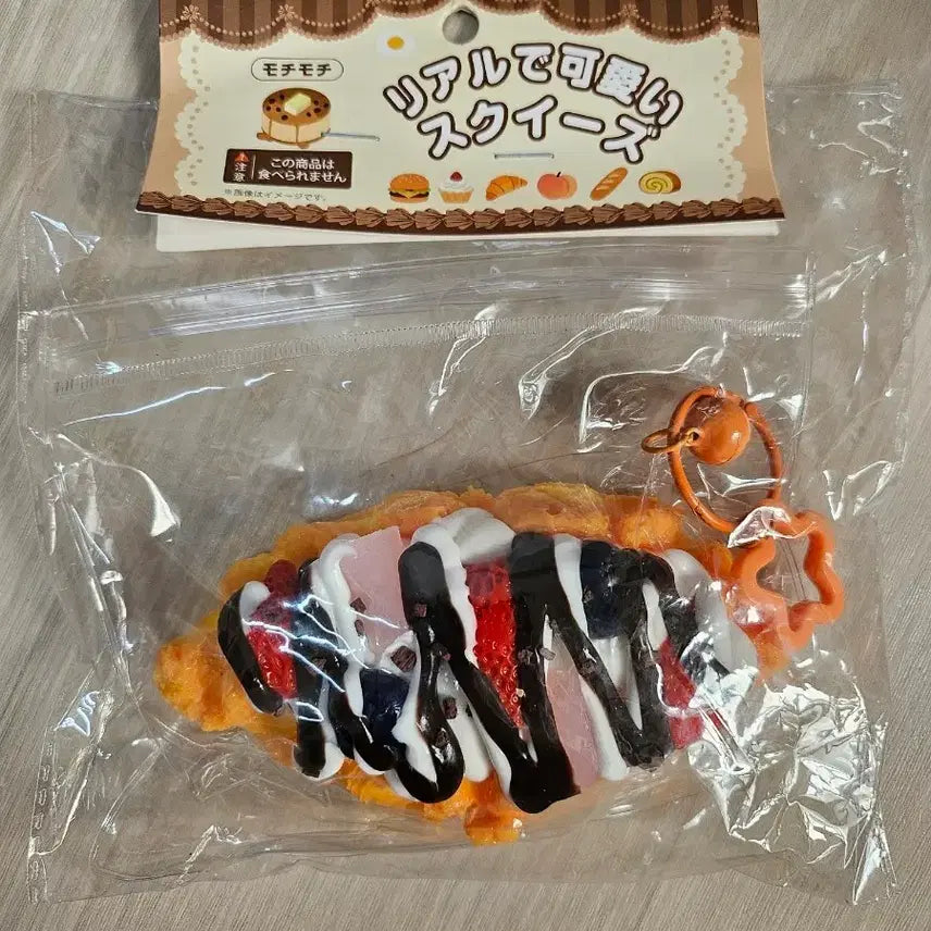 [BUNJANG] Mochi Mochi Croffle Squishy Toy / 모찌모찌 귀여운 크로플 말랑이스퀴시 >_<//