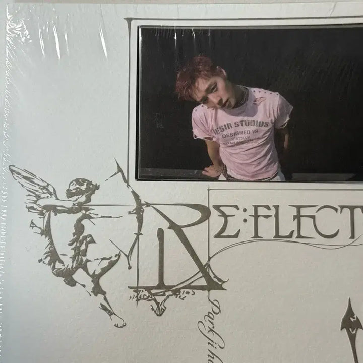 [BUNJANG] Park Ji Hoon REFLECT Album (POB Photocard Included) / 박지훈 REFLECT 미개봉 앨범  (특전포카 같이 넣어드려요)