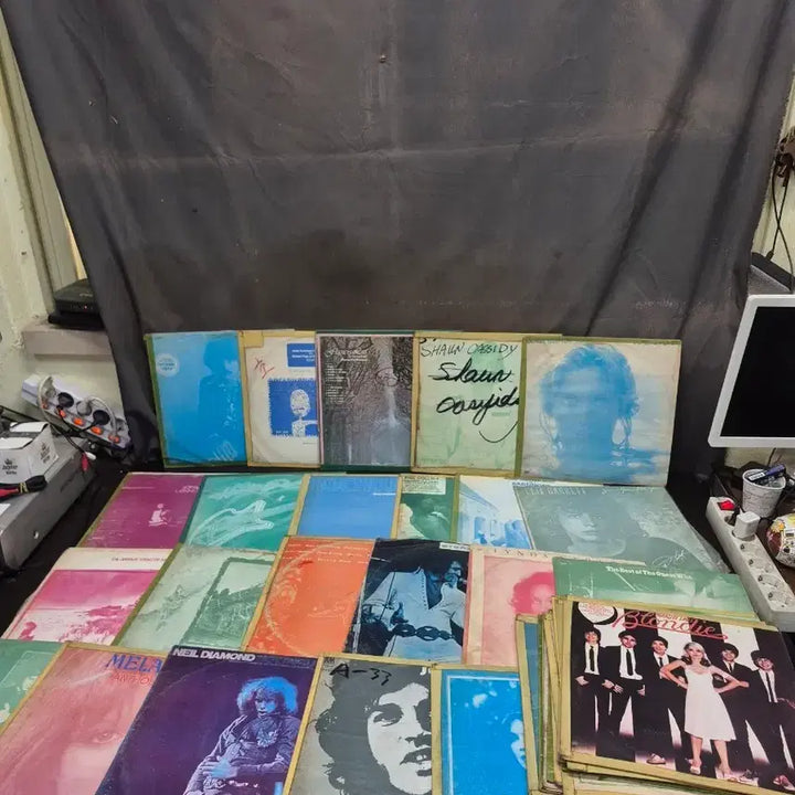 [BUNJANG] 1980s Pop Song LP Bundle (36 Records) / 1980년대 팝송 음반 LP 36장 일괄 팝니다