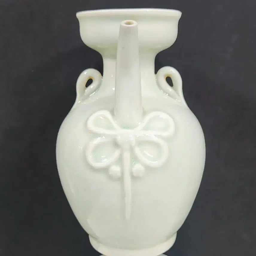[BUNJANG] Yingqing Celadon Vase with Butterfly Motif (Song-Yuan Dynasty) / 중국도자기             송~원시기 영청 양게 집호