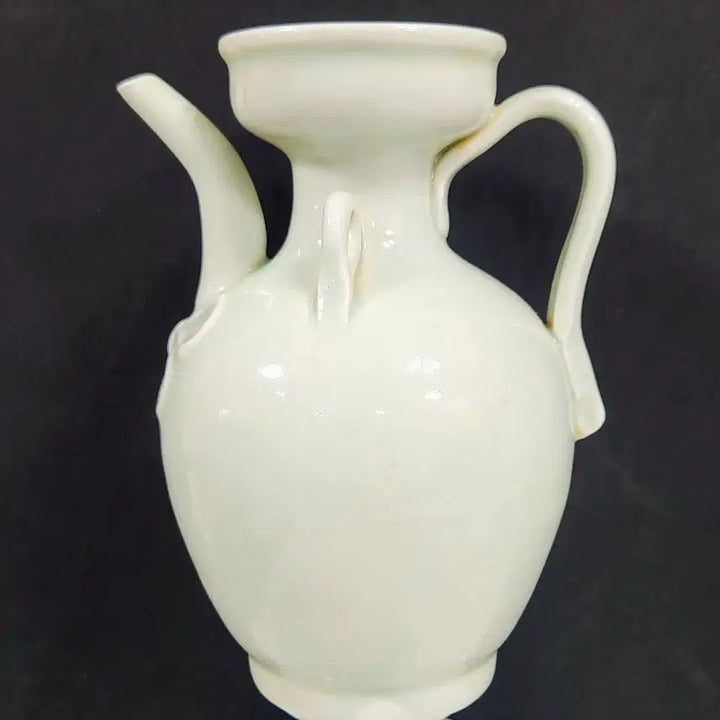 [BUNJANG] Yingqing Celadon Vase with Butterfly Motif (Song-Yuan Dynasty) / 중국도자기             송~원시기 영청 양게 집호