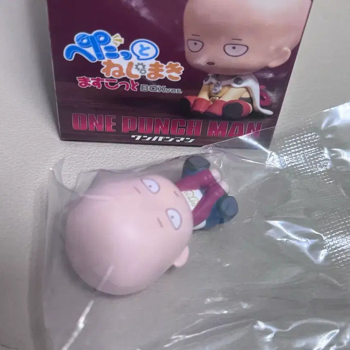 [BUNJANG] One Punch Man Saitama Wind-up Figure / 원펀맨 사이타마 태엽 피규어