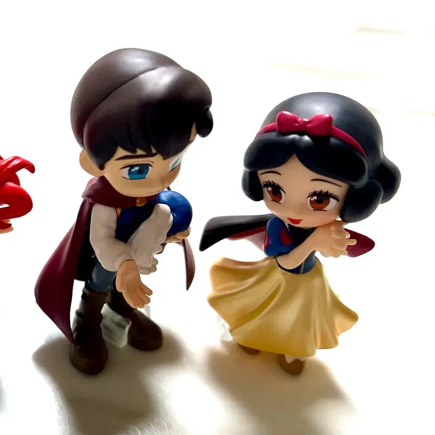 [BUNJANG] Disney Collectible Figure (Snow White) / 일괄) 디즈니 팔버스 피규어 2종