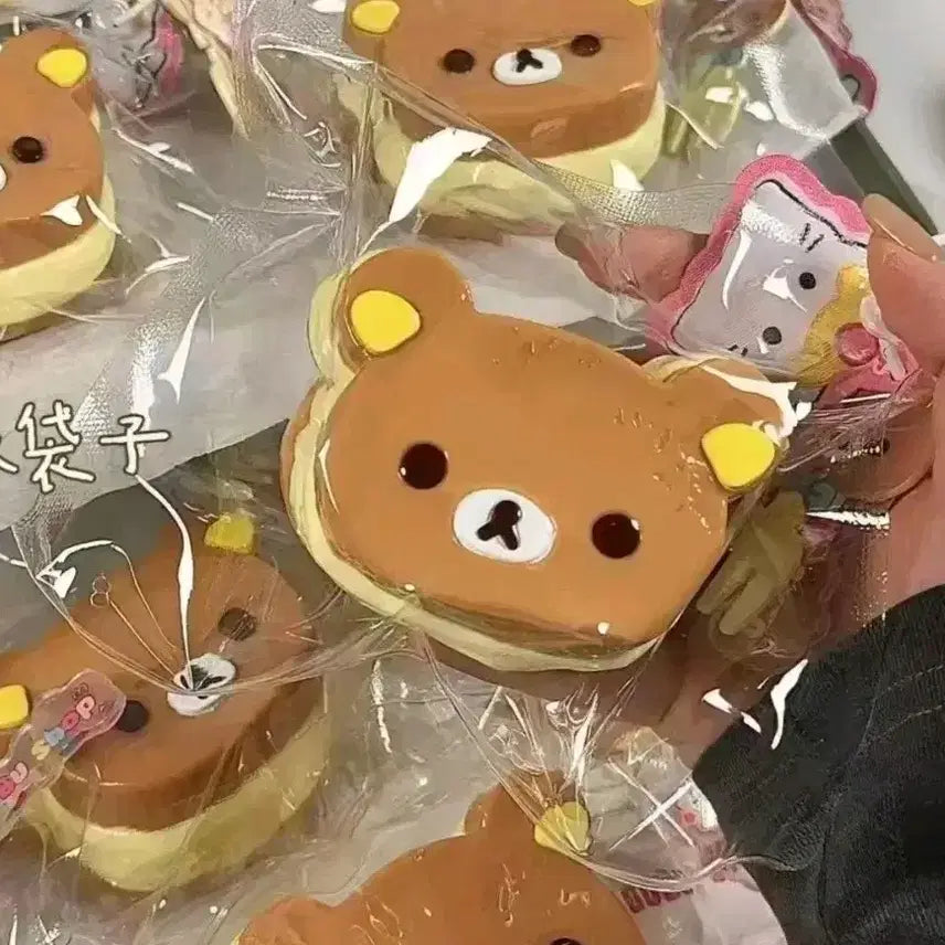 [BUNJANG] Rilakkuma Cream Puff Handmade Squishy PVC Keyring Bag / 리락쿠마 수제말랑이 말랑말랑 요거트감-!!