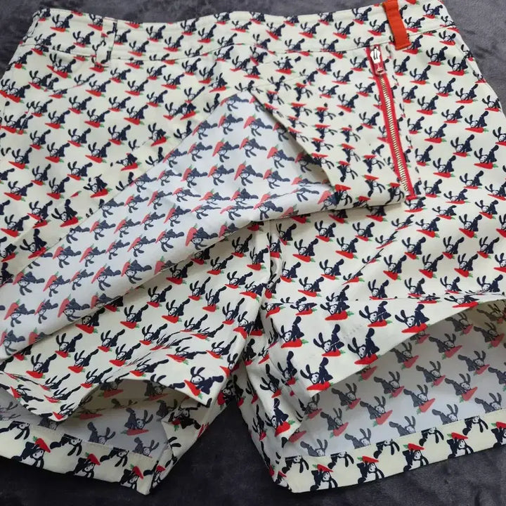 [BUNJANG] JDX Rabbit Carrot Pattern Wrap Skort / JDX 토끼 당근 패턴 랩 스커트반바지