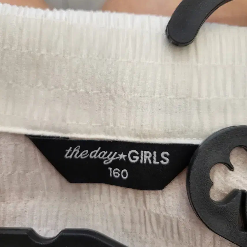 [BUNJANG] The Daygirls Cropped Shirt White / 크롭 셔츠 화이트(더데이걸즈)