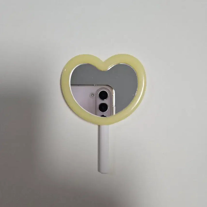 [BUNJANG] Sanrio Pompompurin Lollipop Mirror / 산리오 폼폼푸린 막과자 본점 막대사탕 거울